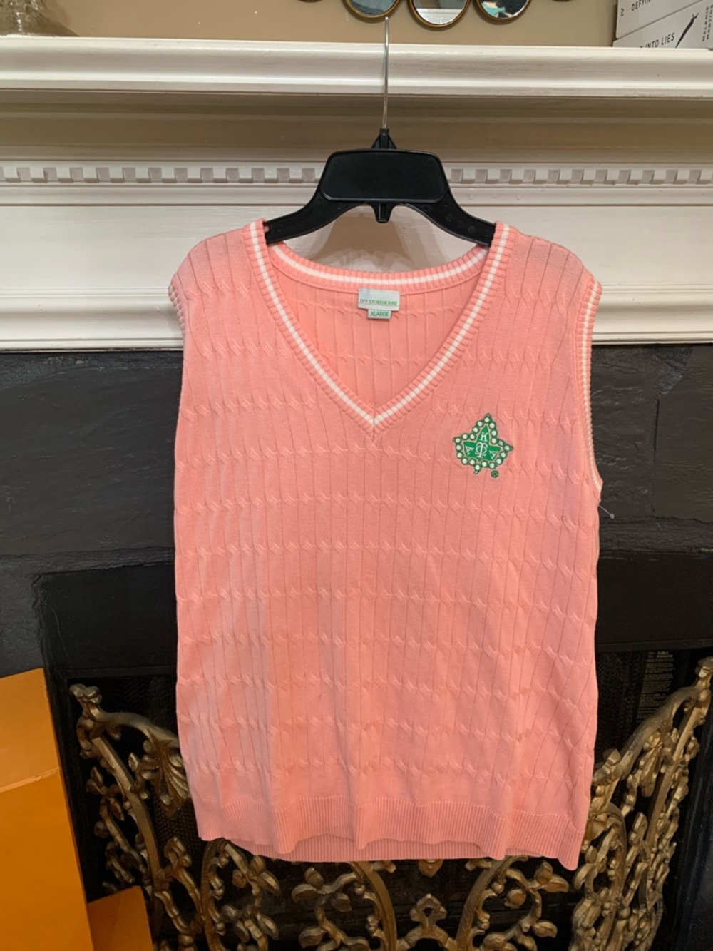 Vineyard Vines Pink V-Neck Cable Knit Sweater Vest